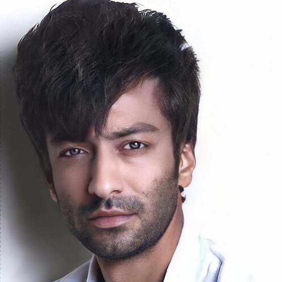 Portrait of Jatin Shah, founder of Topple
